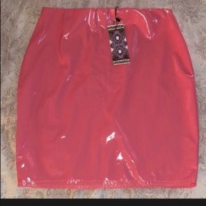BOOHOO LATEX SKIRT